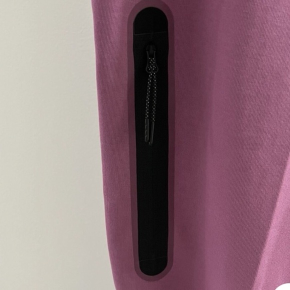 Nike Tech Fleece Essentials Sportswear Athletic Warm Joggers Pants - Picture 9 of 9